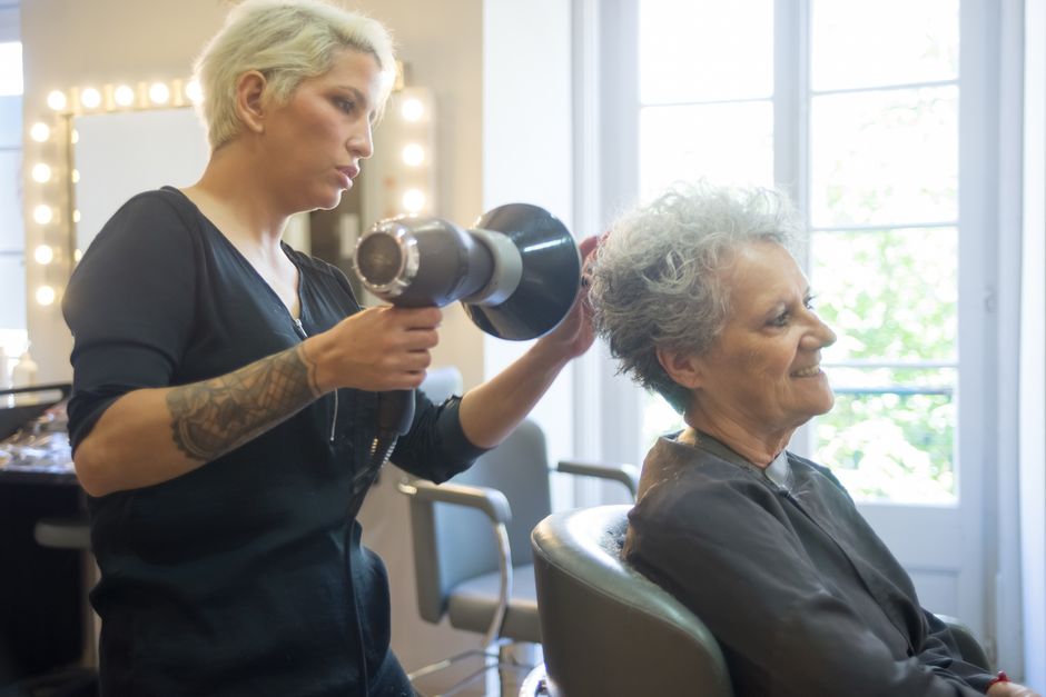 Föhnen im Salon